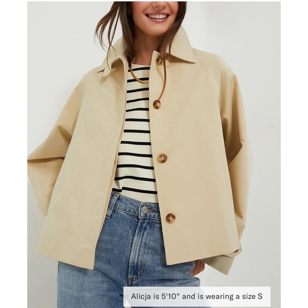 TUCKERNUCK Khaki Drew Short Trench Coat